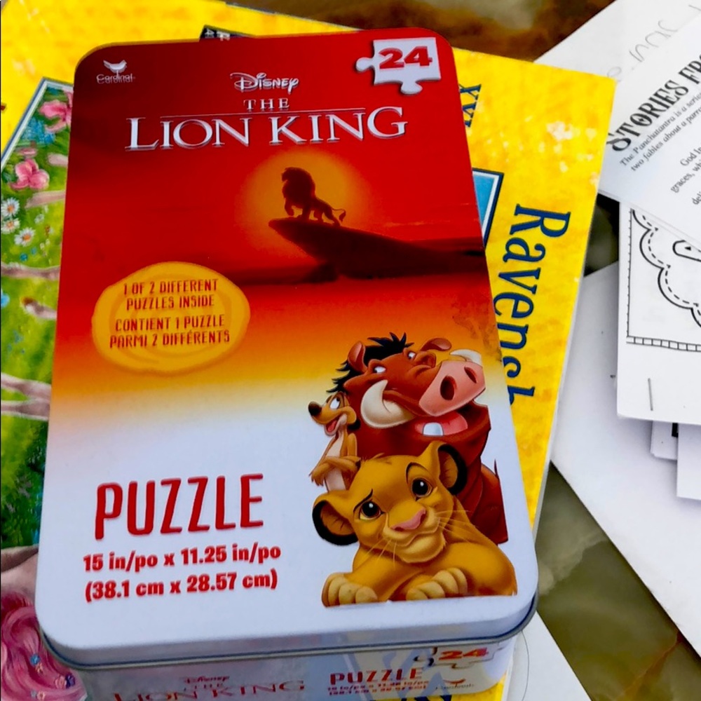 Lion king puzzle 24 pieces.